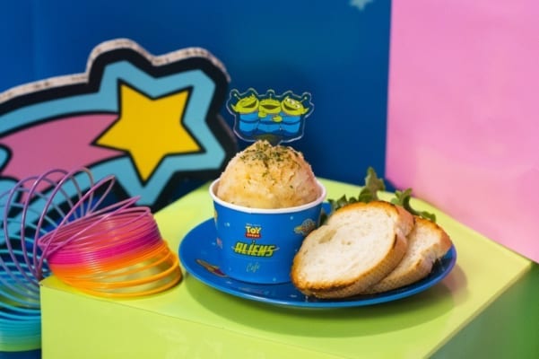 Toy Story Cafe v